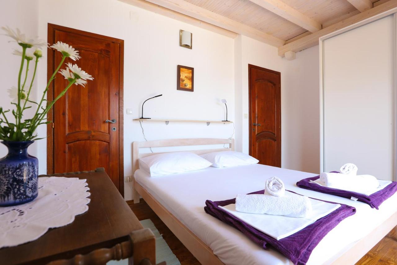 Spacious Apartment Lucia Prožura المظهر الخارجي الصورة