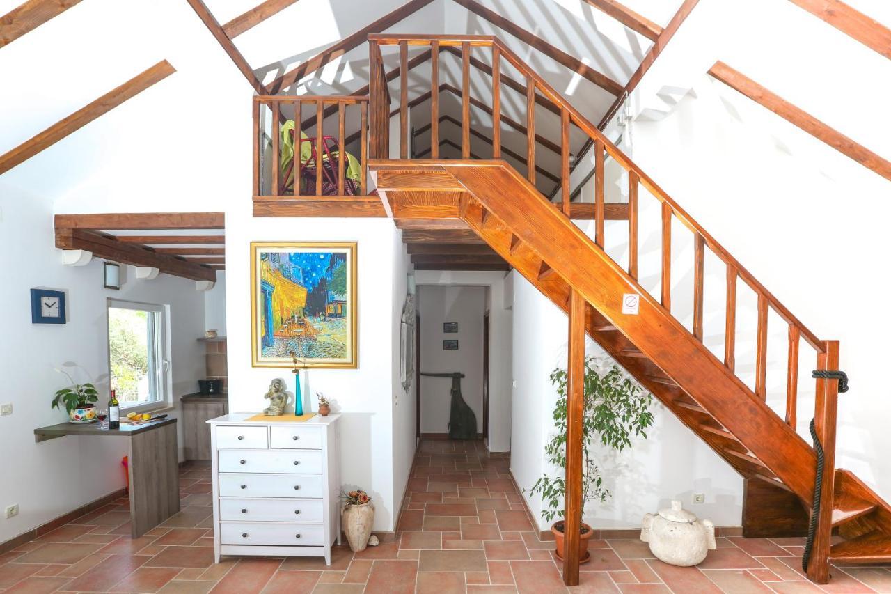 Spacious Apartment Lucia Prožura المظهر الخارجي الصورة